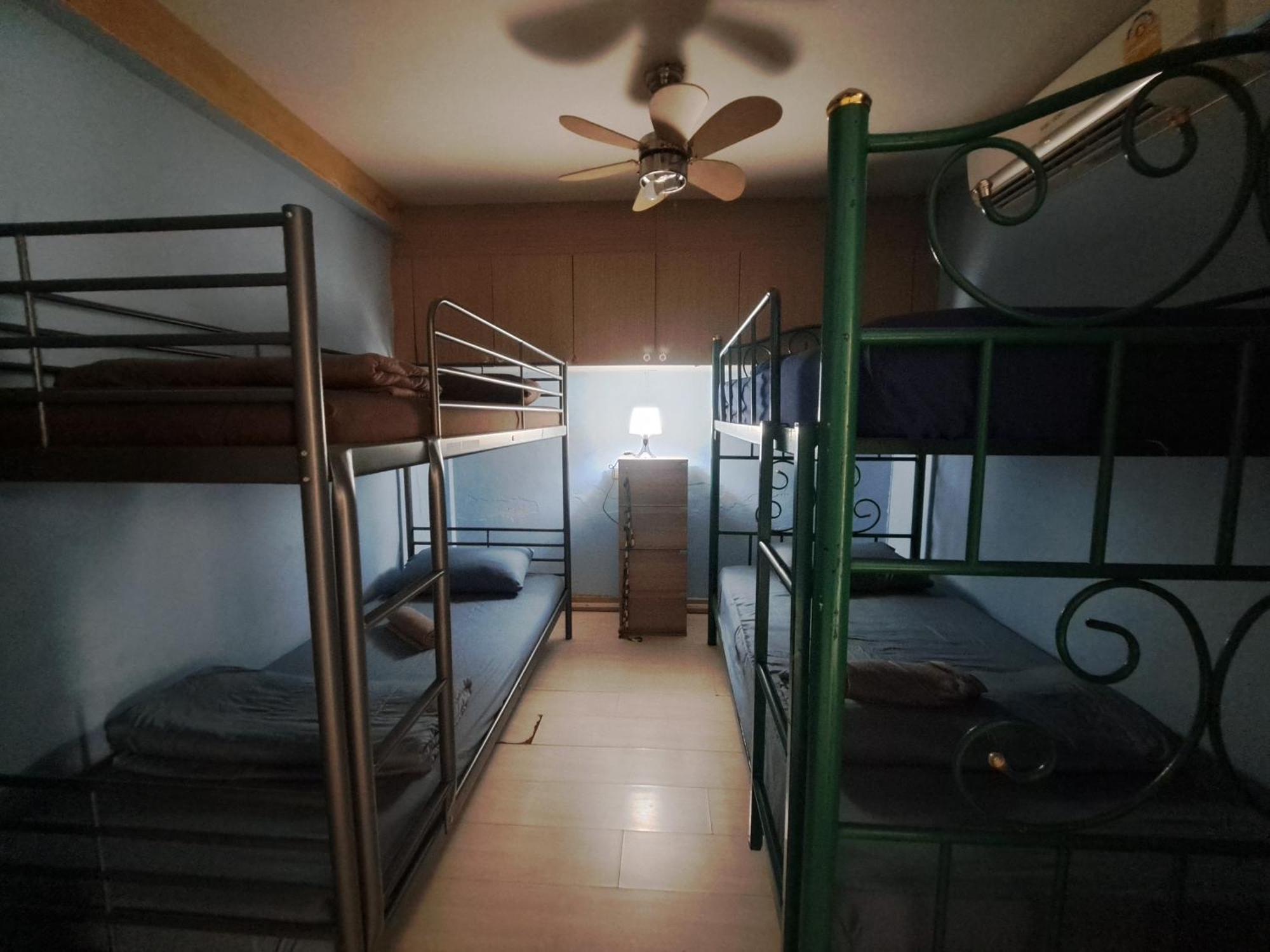 Sura Hostel Bangkok Near Mrt Phra Ram 9 Esterno foto
